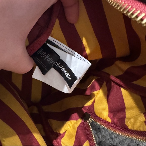 Loungefly Harry Potter Gryffindor Uniform Backpack robe tie main image 4